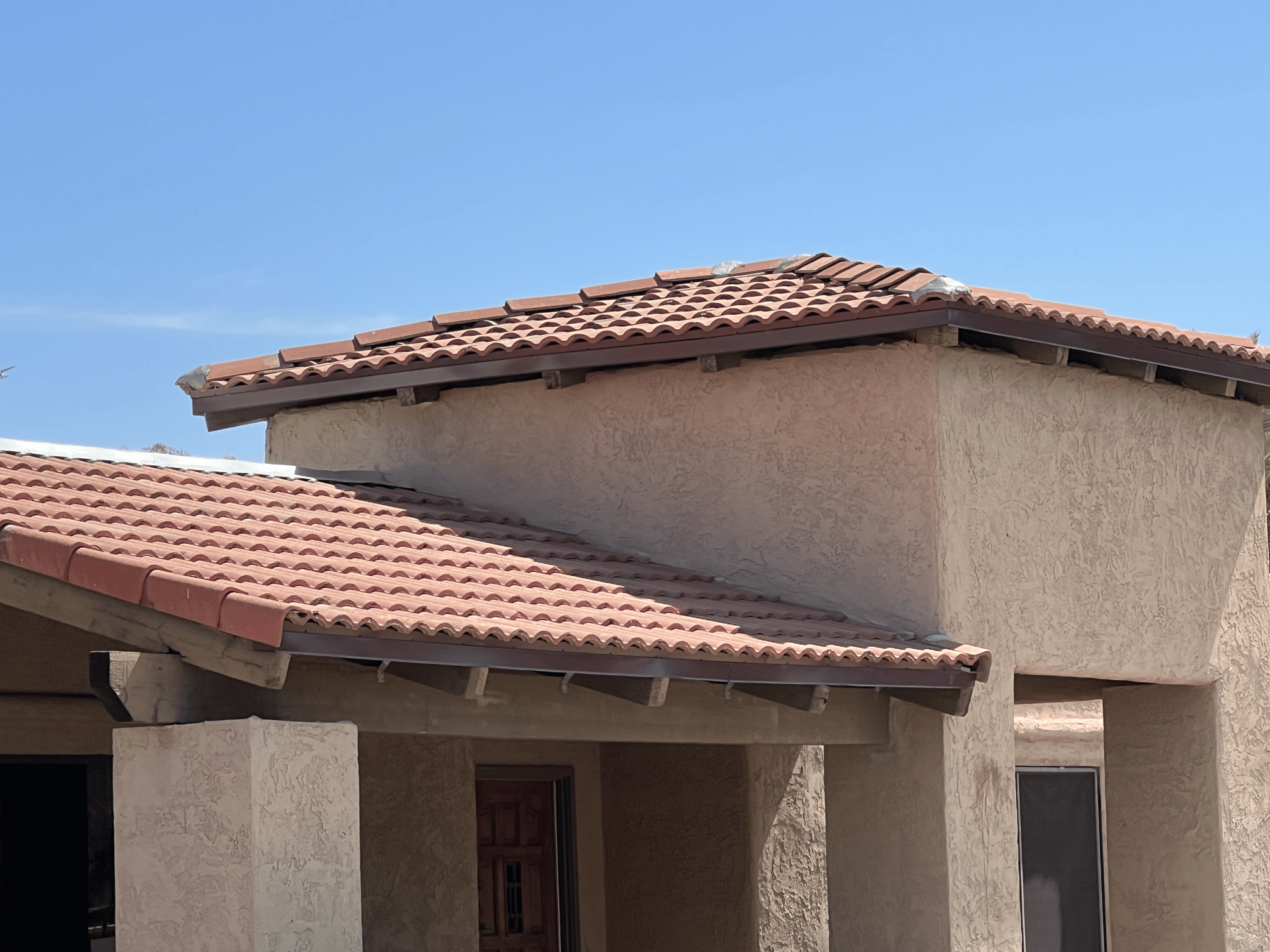 Top-3-Roofing-Tiles